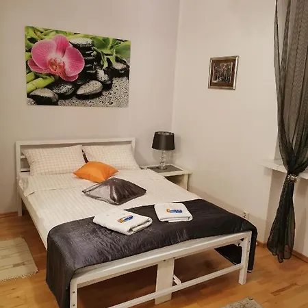 Klimatyczna Kawalerka W Centrum Warszawy Apartament *
