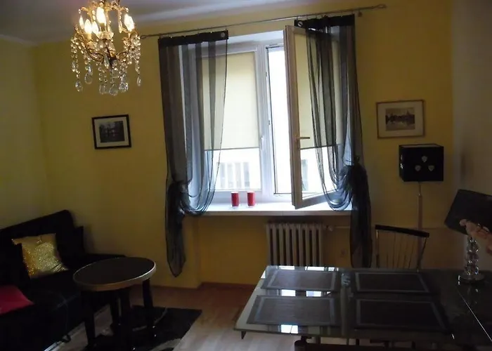 Klimatyczna Kawalerka W Centrum Warszawy Apartment Warsaw