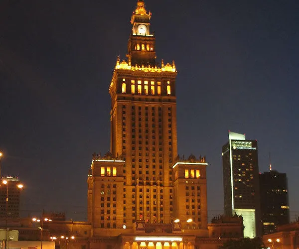 Klimatyczna Kawalerka W Centrum Warszawy * Warsaw