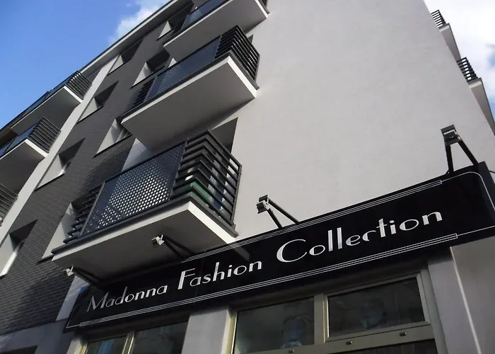 Klimatyczna Kawalerka W Centrum Warszawy Warsaw