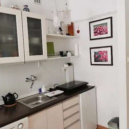 华沙市中心克里玛蒂泽纳卡瓦勒卡酒店 华沙