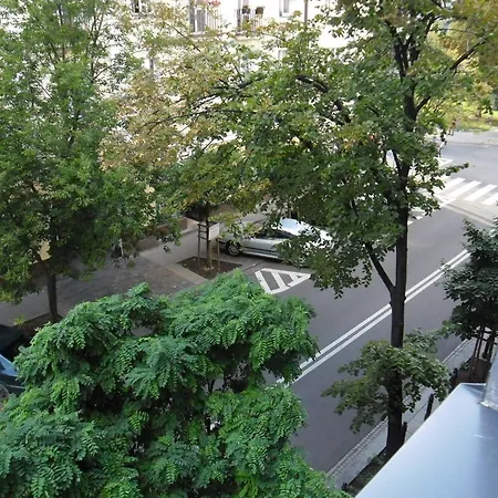 Klimatyczna Kawalerka W Centrum Warszawy アパート *