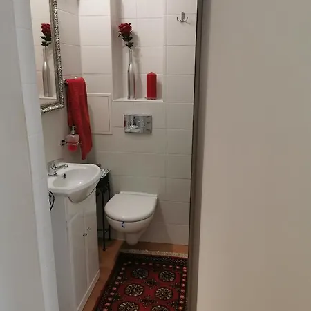 Klimatyczna Kawalerka W Centrum Warszawy Apartment *