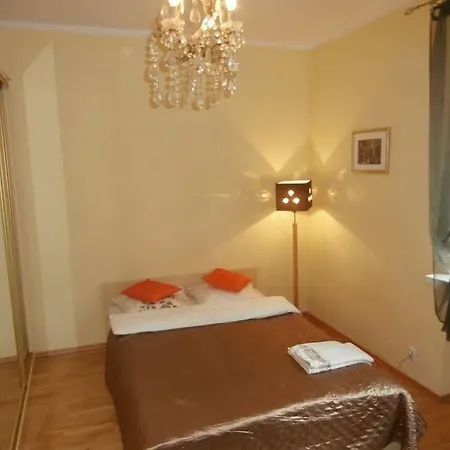 Apartment Klimatyczna Kawalerka W Centrum Warszawy